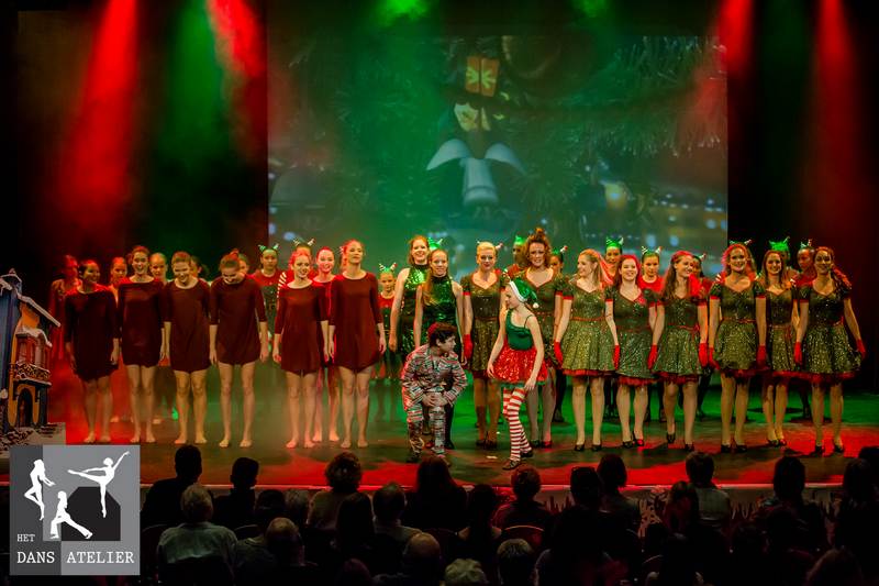 2016-12-18_A Christmas Vacation_Dansatelier Den Haag_show 1_X-Noize.nl-225